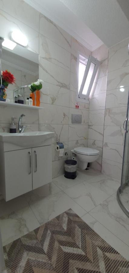 Leydi Boutique Hotel Adalar Ngoại thất bức ảnh