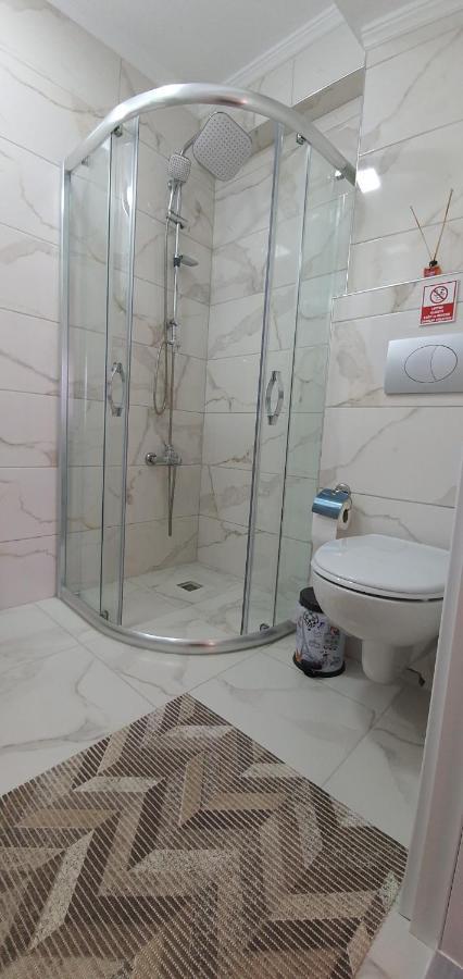 Leydi Boutique Hotel Adalar Ngoại thất bức ảnh