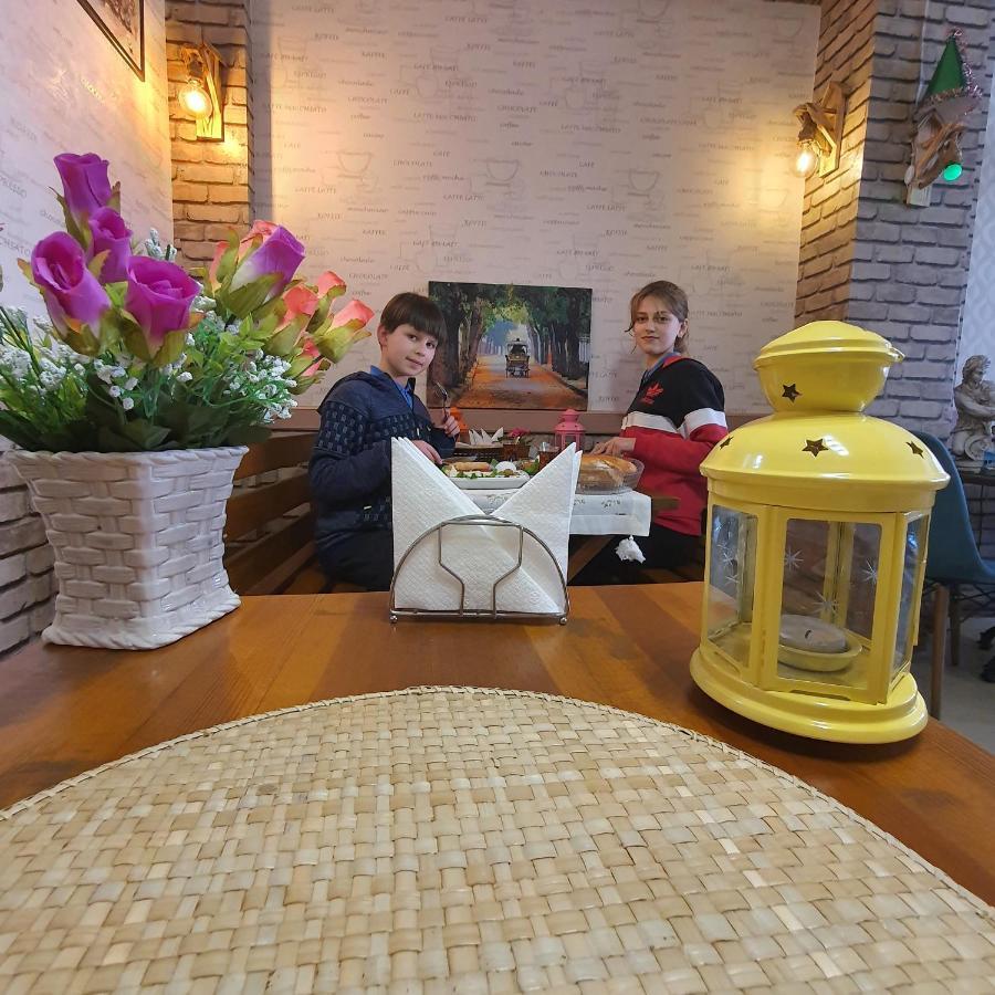 Leydi Boutique Hotel Adalar Ngoại thất bức ảnh